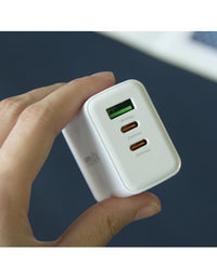 Remax Fast Charging 40W USB-A, Type-C Adapter